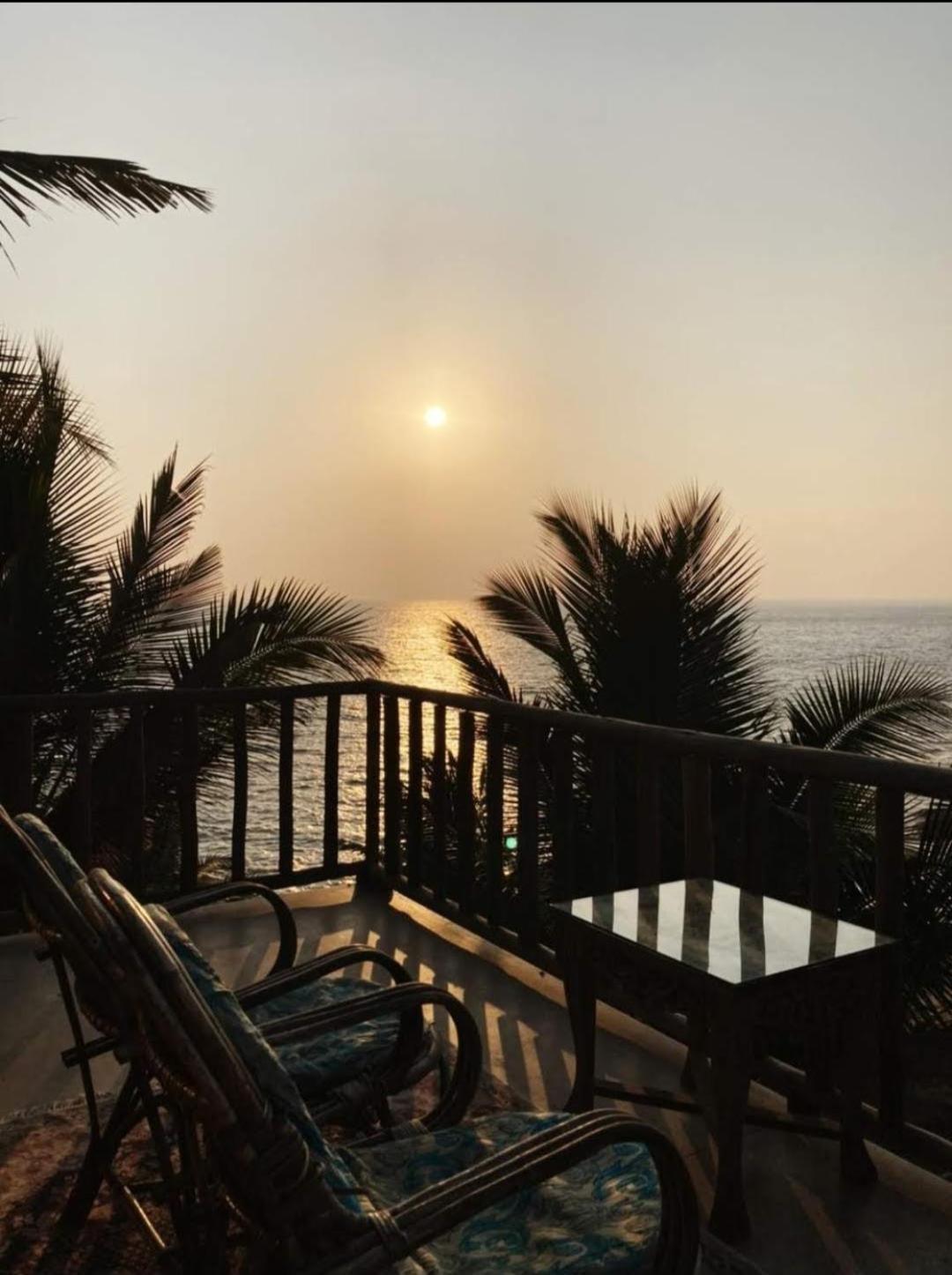 Dwarka Eco Beach Resort Cola Exterior photo